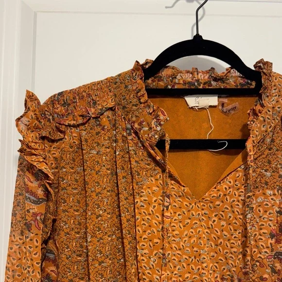 Elan Women's Rust Floral Blouse - Picture 5 of 5